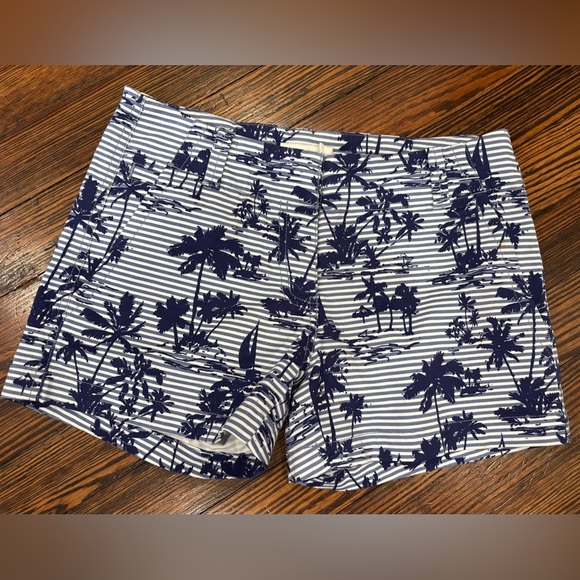 Vineyard Vines Island Scene Deep Bay Stripe women’s nautical Shorts Sz 00 - Picture 1 of 5